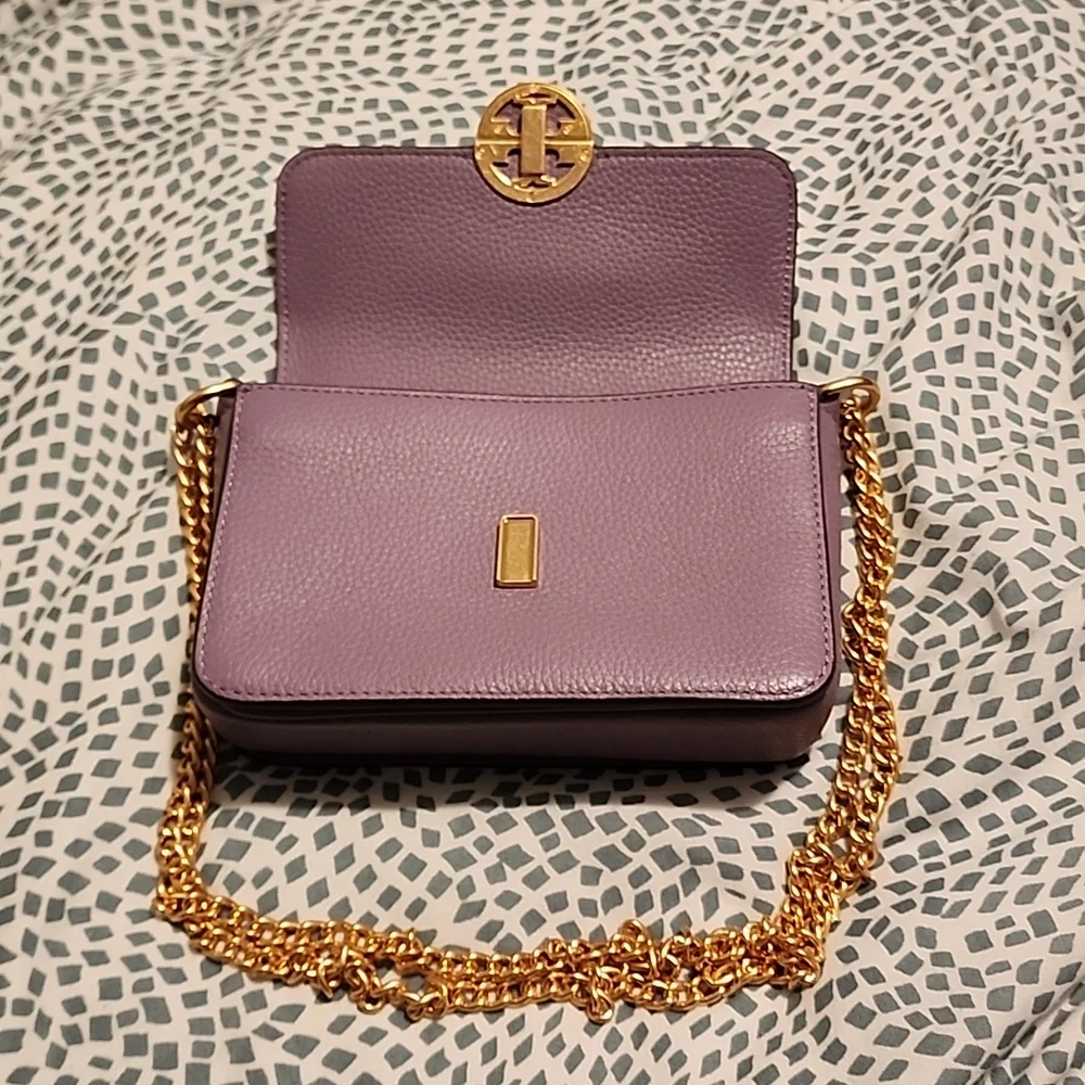 Tory Burch Olivia Pebbled Leather Crossbody Bag – Claret NWT